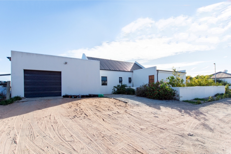 3 Bedroom Property for Sale in Velddrif Western Cape